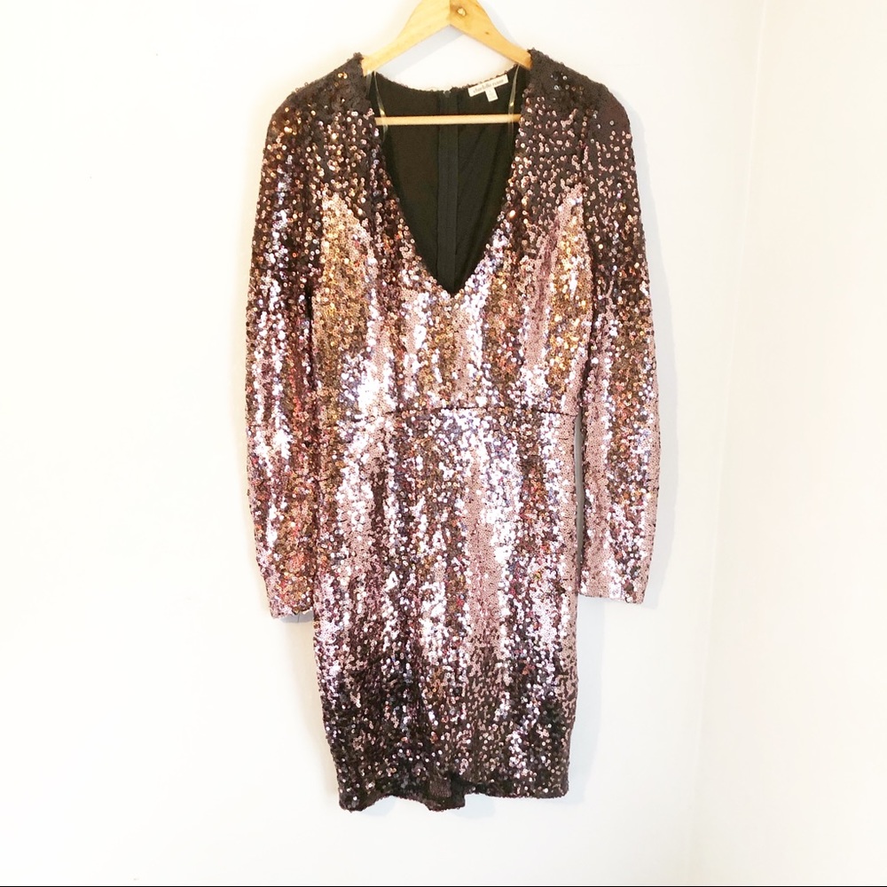 Charlotte Russe V-neck sequin dress sz L